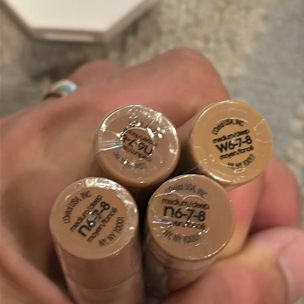Lot of 4 L’Oreal True match Super Blendable Crayon Concealer 3 N6-7-8 , 1 W6-7-8